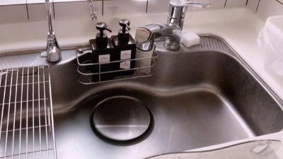 厨房不锈钢水盆