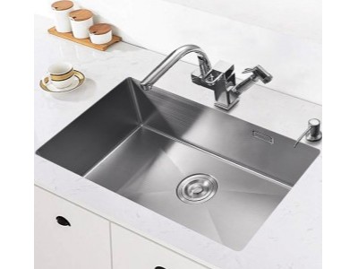 消费者选择厨房不锈钢水槽品牌要避免哪些误区